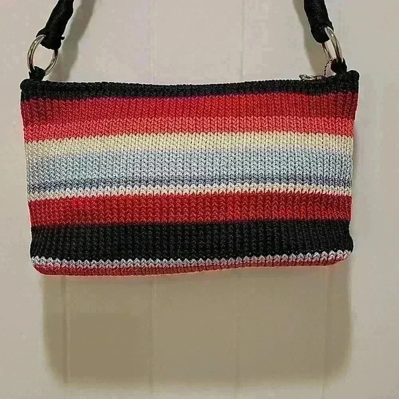 Lina Crochet Shoulder Bag Red White Blue - Picture 3 of 7